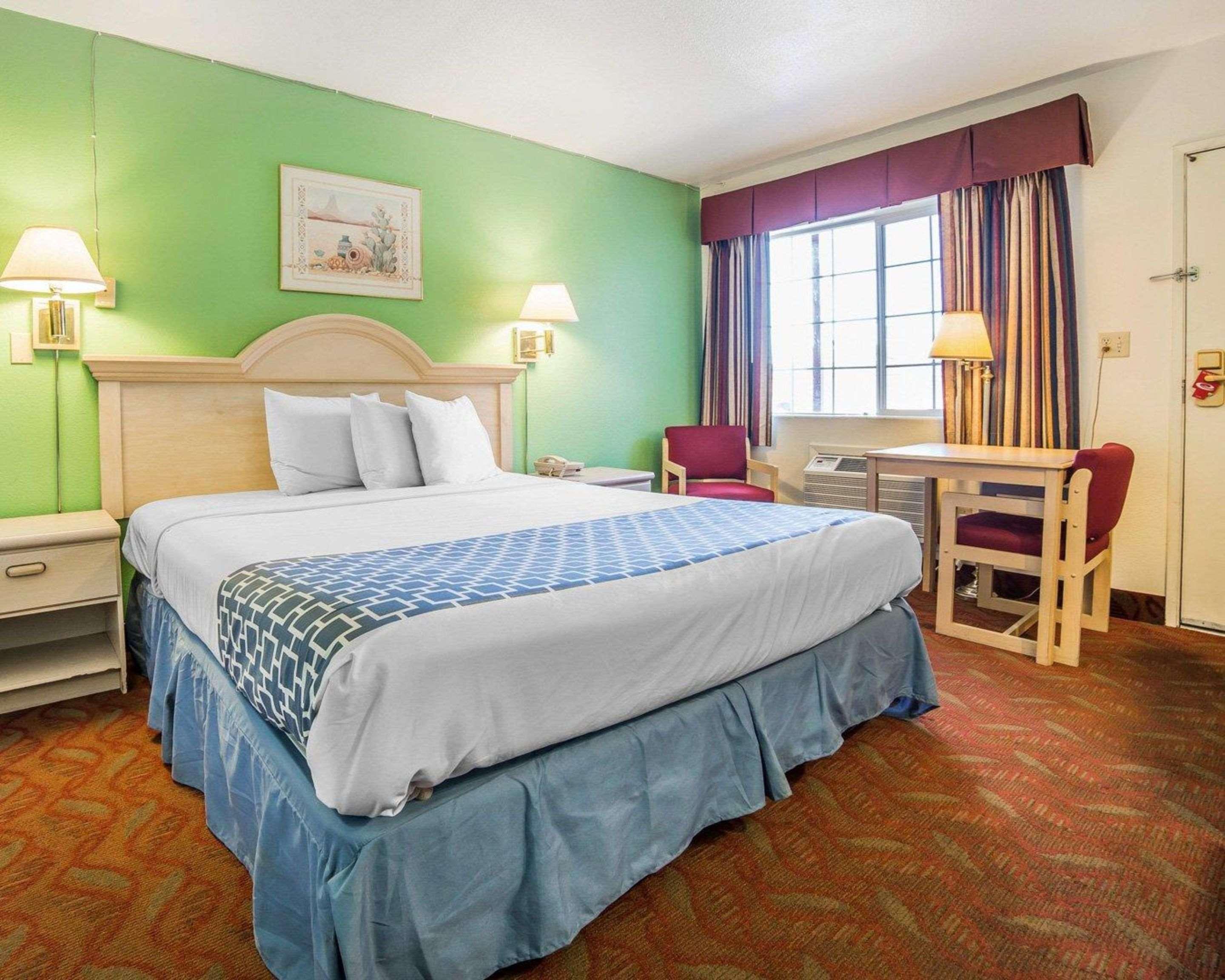 Econo Lodge Fallon Naval Air Station Area Eksteriør billede